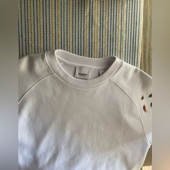 Burberry Kids Sweatshirt Girls White Size 10Y Long Sleeve 100% Cotton Crew Neck - Picture 14 of 15